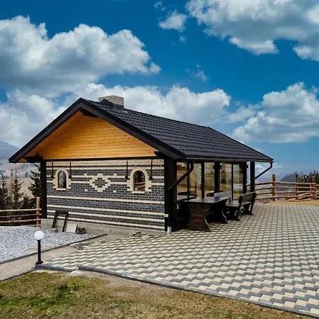 Cabana La Fermă-3