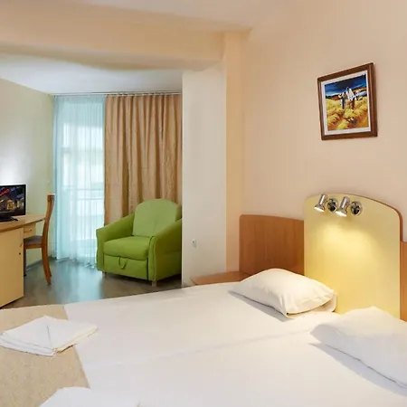 Diamond Apartments-3