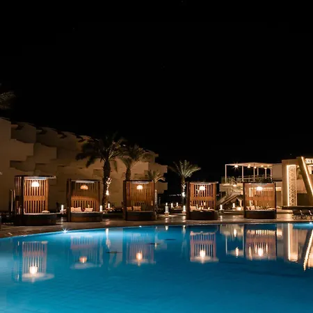 The V Luxury Resort Sahl Hasheesh-2
