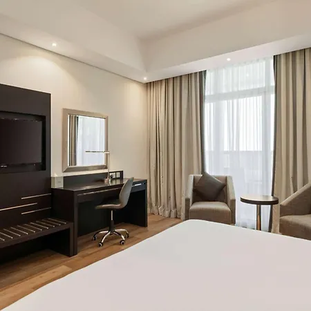 Ramada By Wyndham Dubai Barsha Heights-3