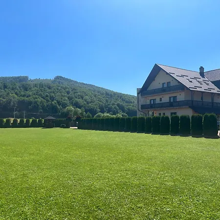 Pensiunea Miorița Putna-2