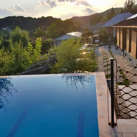 Felix Pension-2