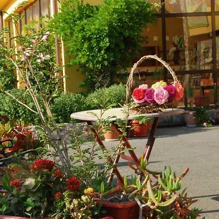 Hotel Trakia Garden-3