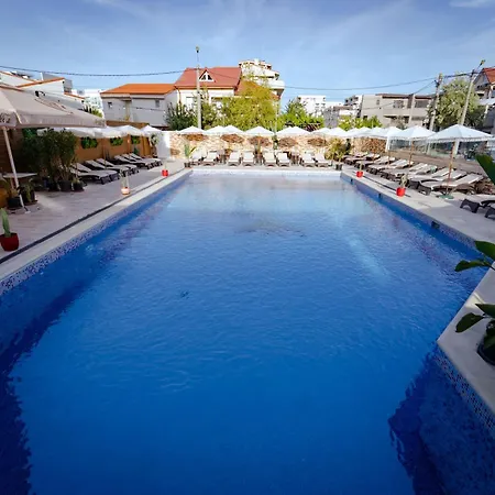 Almar Luxury-2