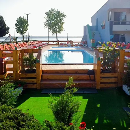 Voila Mamaia-3