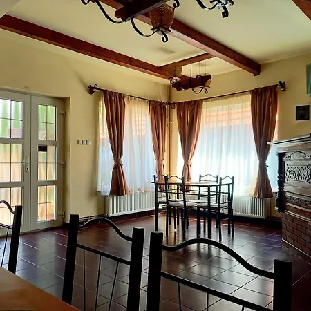 Casa Zmeilor-3