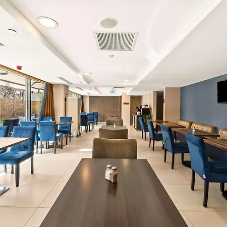 Hampton by Hilton Cluj-Napoca-3