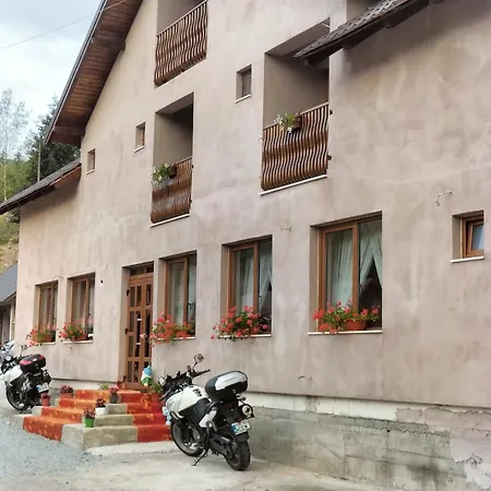 Casa Vânătorilor-2