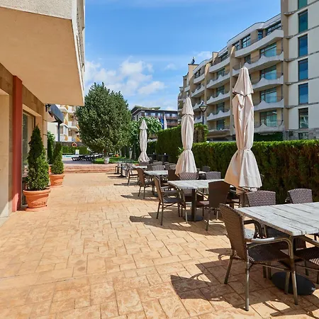 Sunny Beach Hotel Forum-3
