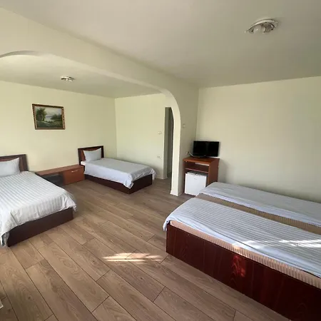 Hotel Le Baron-3