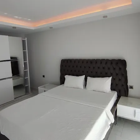Elite Luxury Suite&Spa-3