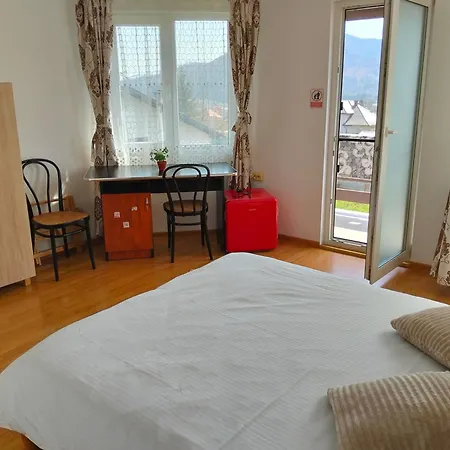 Casa Popa-2