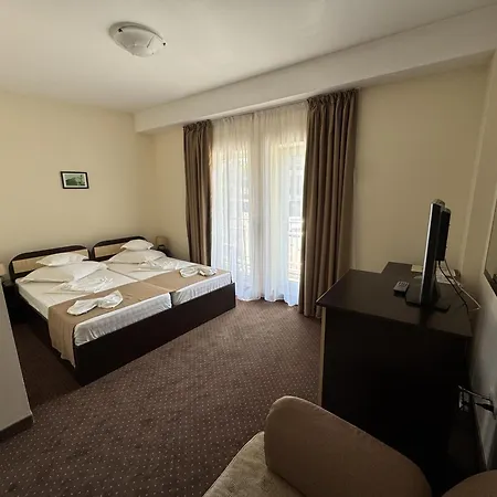 Hotel Golden Beach-2