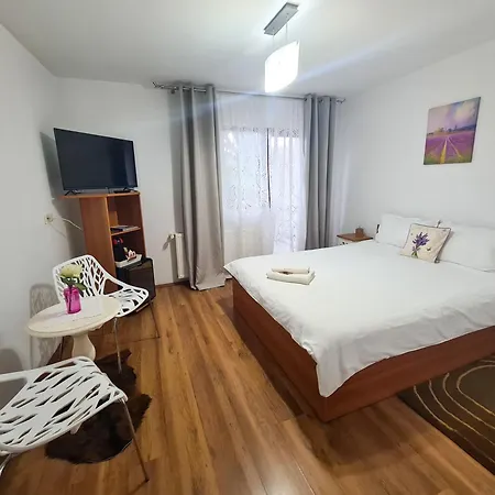 Camere de inchiriat Cascada-2
