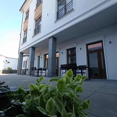 Roa Guesthouse-2