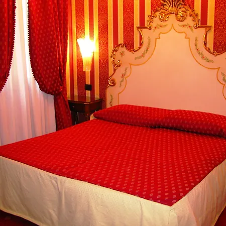 Hotel Belle Epoque-2