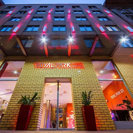 Royal Park Boutique Hotel-3