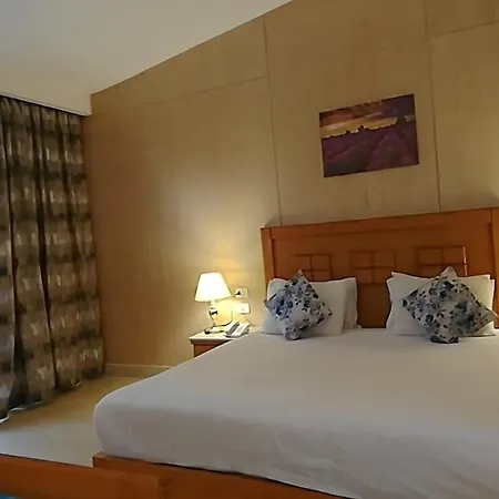 Hawaii Caesar Dreams Resort And Aqua Park - Families And Couples-2