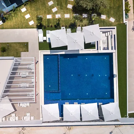 Epicentrum Suites Fresh-2