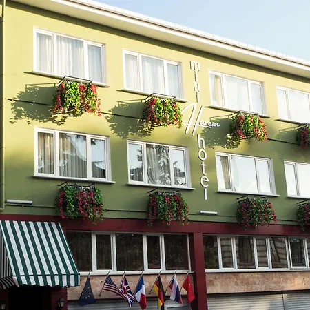 Mini Harem Hotel-3