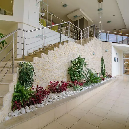 Madara Park Hotel-3