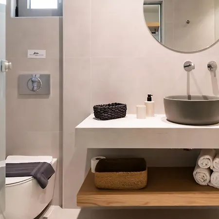 Batis Aero Beachfront Wellbeing Hotel-3