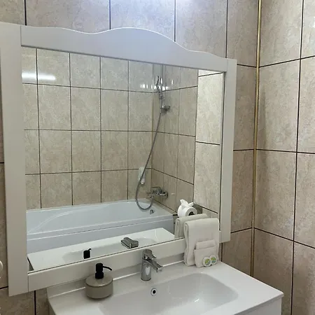HOTEL CORA Bistrita-3