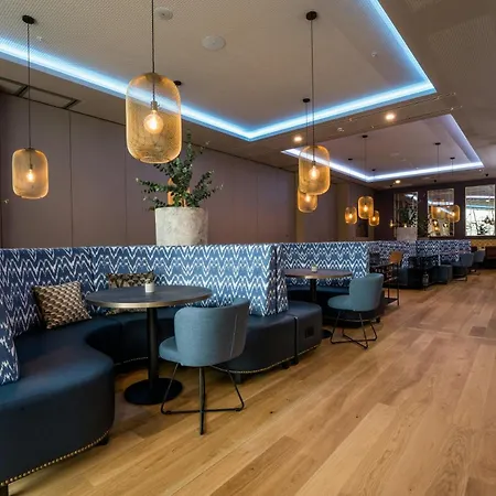 Leonardo Royal Hotel Barcelona Fira-2