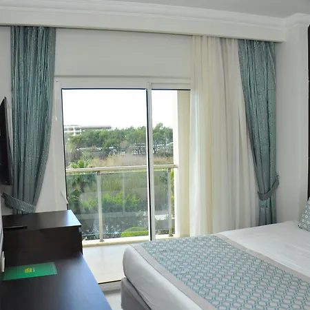 Lrs Hotels Lake River Side Hotel & Spa-3