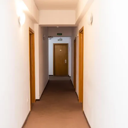 Hotel Sir Colentina-3