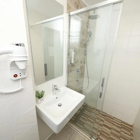 Hotel Delfin-3