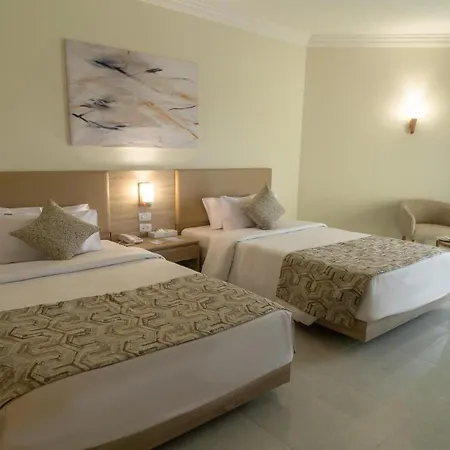 Palm Beach Resort Families And Couples Only-2
