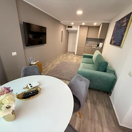 Olimp Sea View Apartments By Maritimo-3