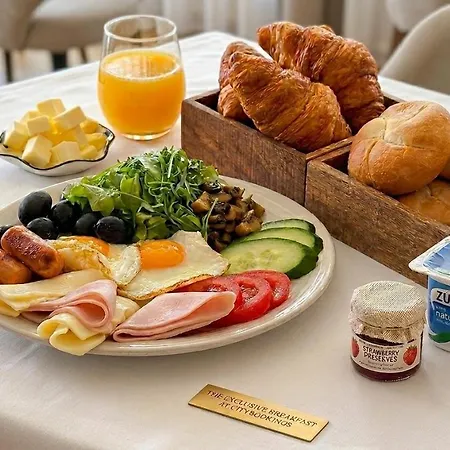 Piccolo Mondo By Citybookings-2