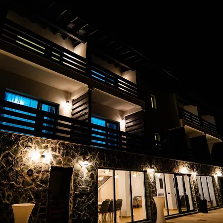 Ares Chalet-2