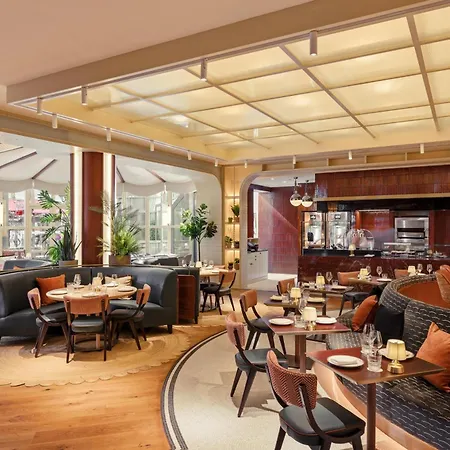 Kempinski Hotel Corvinus Budapest-2