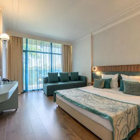 Kristal Hotel-2