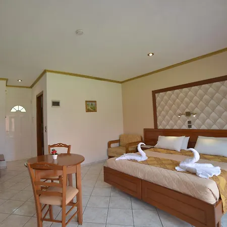 Angelina Hotel & Apartments-2