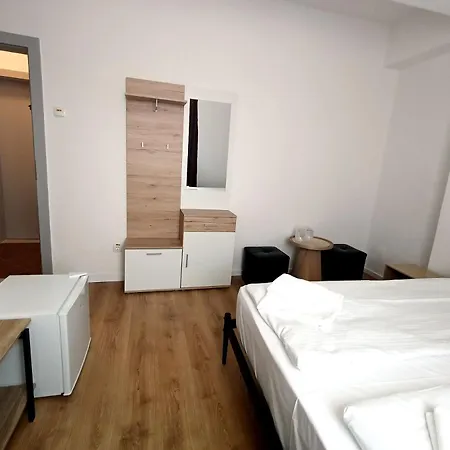 Hotel Liliacul-3