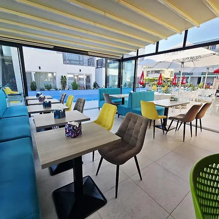 Bunga Bunga Resort Mamaia Nord-3