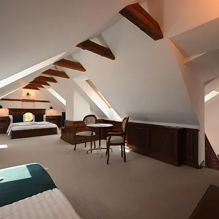 Casa Chitic Hotels-3