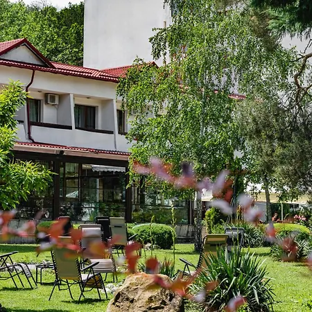 Hotel Sallaris Monteoru-2