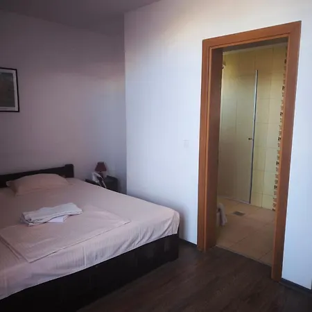 Vila Iulia-2