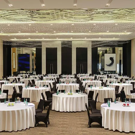 Sofitel Abu Dhabi Corniche-3
