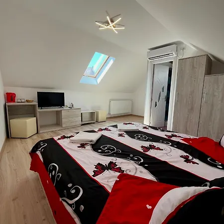 Calypso Rooms-2