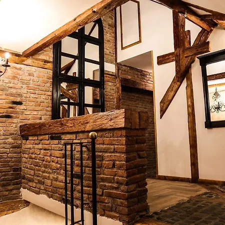 Casa Crown-3