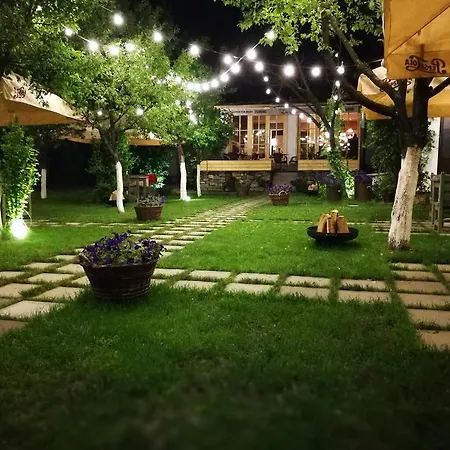 Pensiune Restaurant La Cassa-2