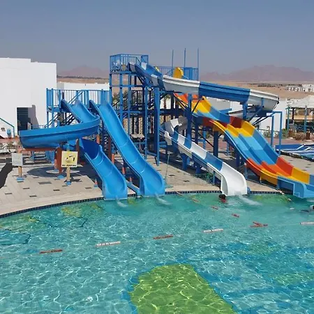 Sharm Holiday Resort-2