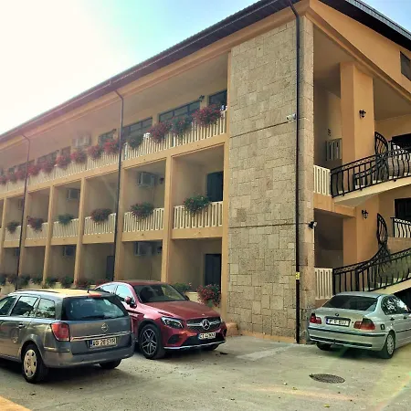 Hotel Pinguin-2
