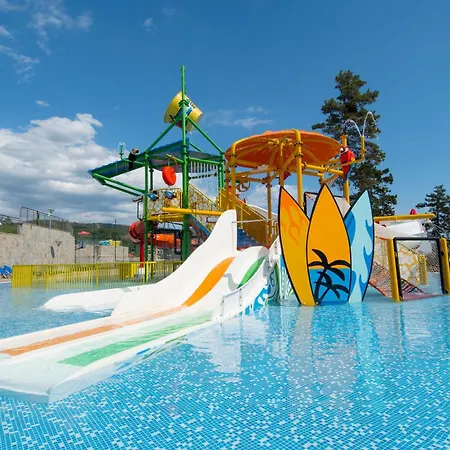 Nevis Resort & Aqua Park-2